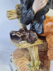 Статуэтка винтажная Capodimonte &quot;Старик на скамейке&quot;, фарфор, 27 x 19 см, Италия, 1960-70гг.