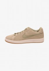 Nike Performance Sneaker low sprucefogsprucefogsai Низкие кроссовки женские ельтуманелитумансай