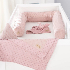 Roba Geschenkset Baby Kuscheln und Spielen Lil Planet rosa Подарочный набор для игр и игр Lil Planet розовый